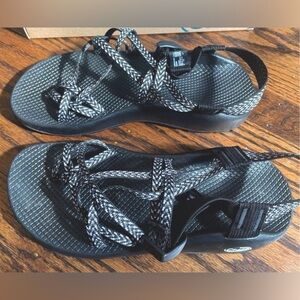 Women’s ZX2 Classic Boost Chacos, black- size 10W